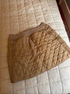 Quilted Fleece Prana Skirt Gold Medium